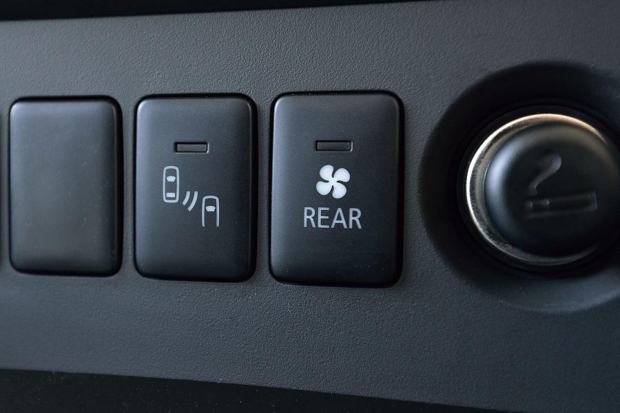  Mitsubishi Pajero Sport 2015 года  (TH) (фото 44 из 46)